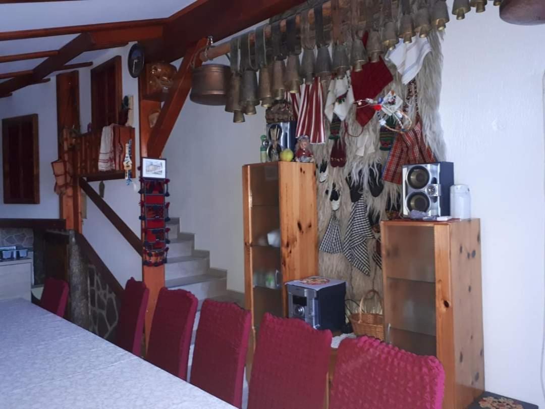 Къща За Гости Орфей Smolyan Buitenkant foto